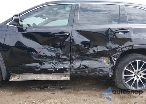 2017 Toyota Highlander Se/Xle z USA, uszkodzony, nr VIN 5TDKZRFH8HS518284